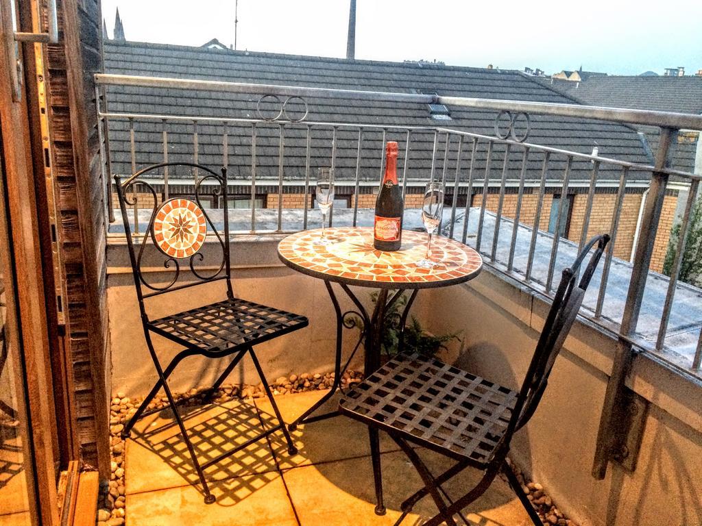 5 Bedroom Central Penthouse Apartment エディンバラ エクステリア 写真